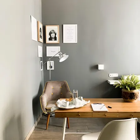 Konukevi Serendipity Napoli